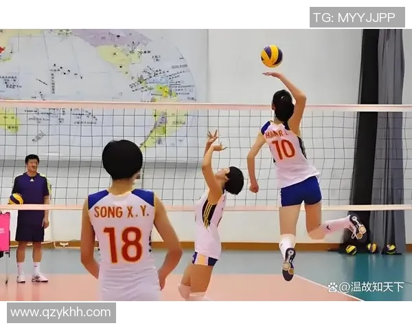 上海排球队的灵活性揭秘:从战术到训练的全方位分析与探讨 上海排球队的灵活性揭秘:从战术到训练的全方位分析与探讨