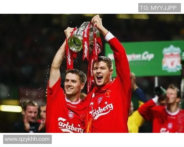 全球足球巨星的辉煌历程与成就全面解析