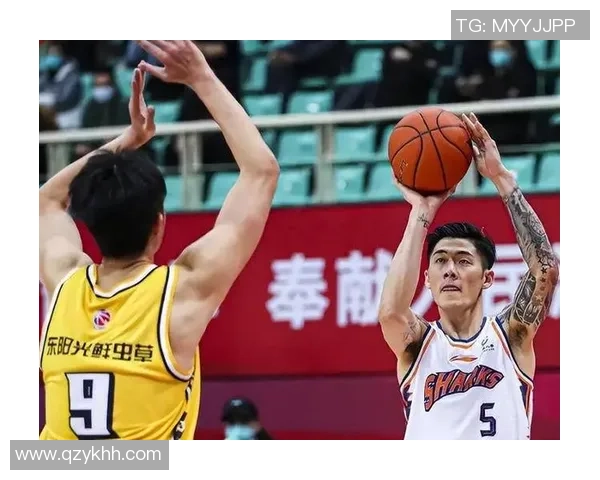 锦标赛积分榜：南京足球队以94分领跑